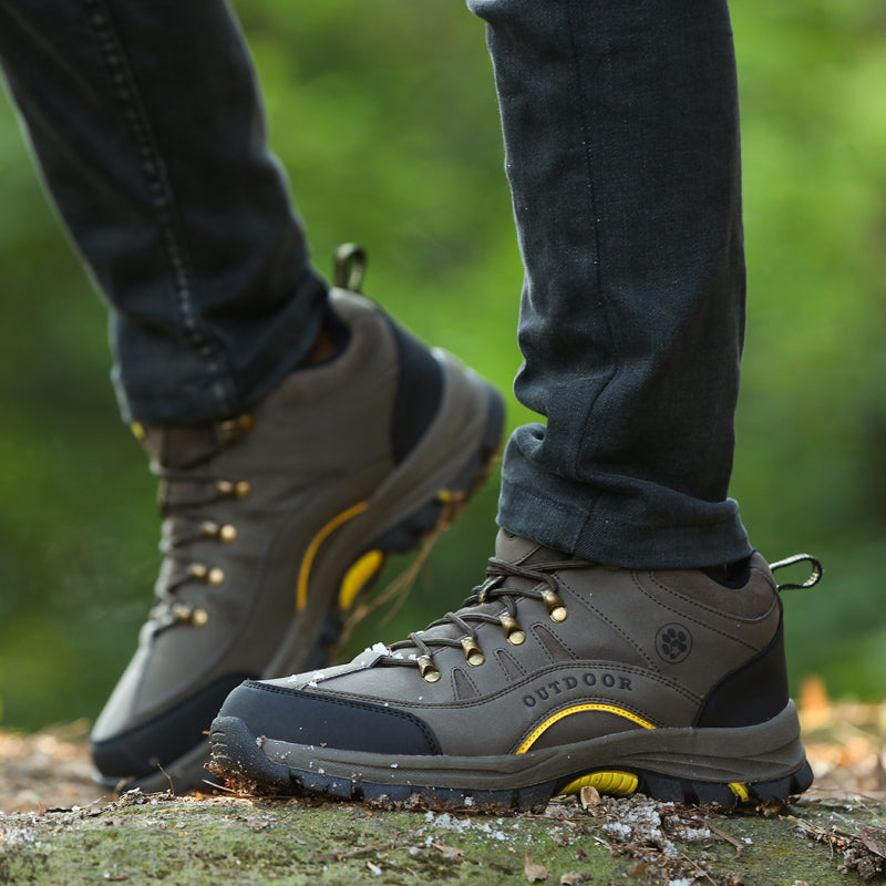 Women Snow Waterproof Warm Plush High Quality Outdoor Hiking Boots Camping Big Size thermal outdoor hiking high top sneakers K711