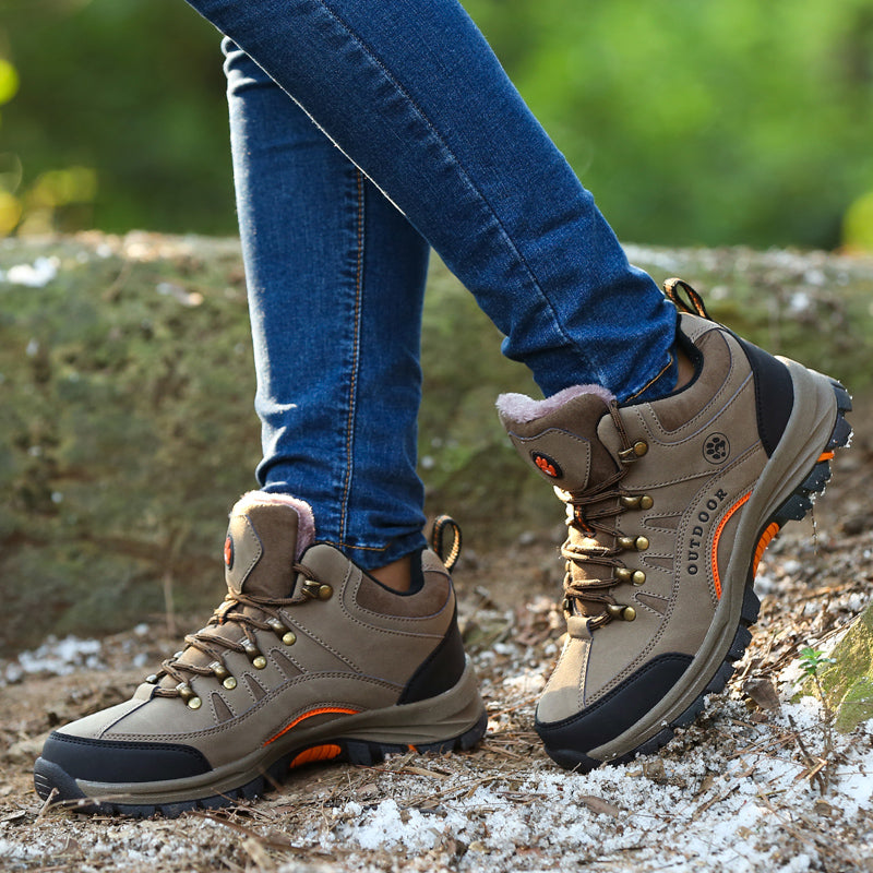 Women Snow Waterproof Warm Plush High Quality Outdoor Hiking Boots Camping Big Size thermal outdoor hiking high top sneakers K711