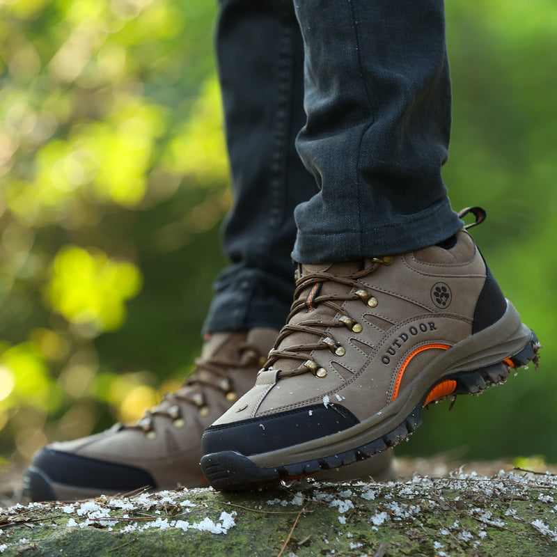 Women Snow Waterproof Warm Plush High Quality Outdoor Hiking Boots Camping Big Size thermal outdoor hiking high top sneakers K711