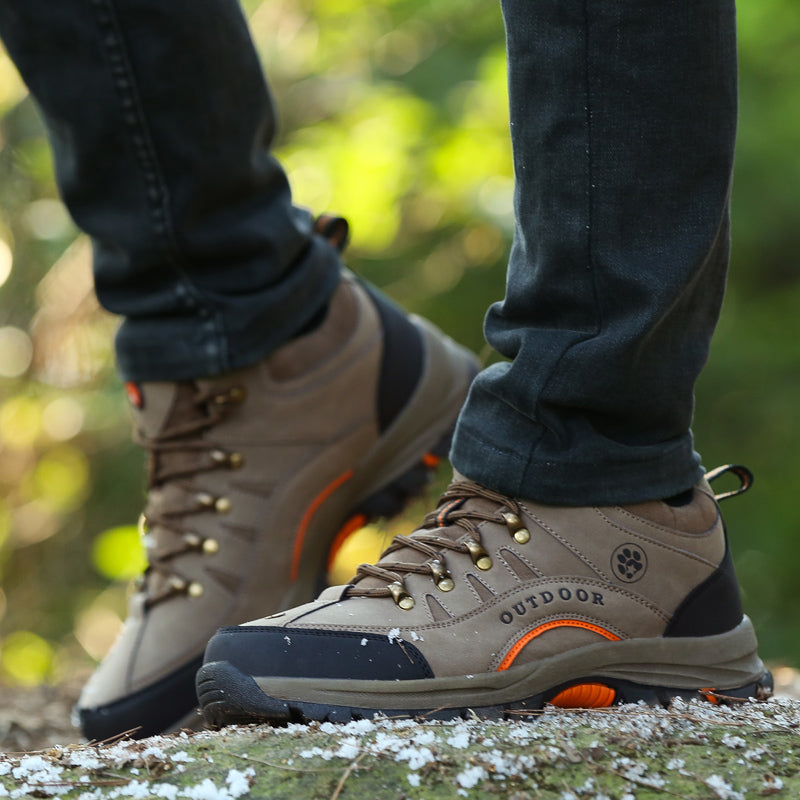 Women Snow Waterproof Warm Plush High Quality Outdoor Hiking Boots Camping Big Size thermal outdoor hiking high top sneakers K711