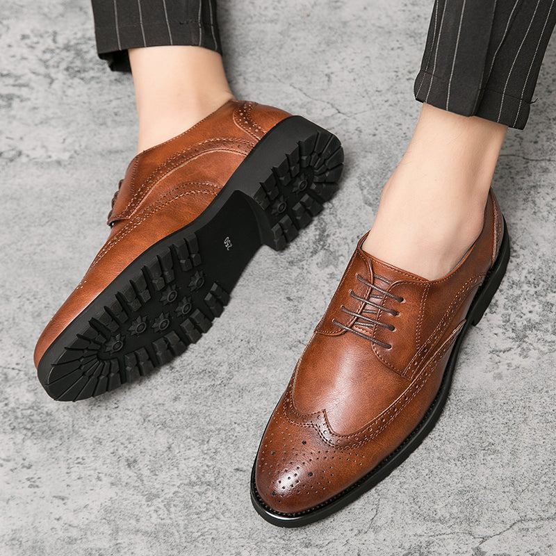 Luxury Oxford Designer Business Men Formal Shoes Black Brown Men Wedding Party Brogue Shoes Big Size 12 Brogue Shoes Price 616