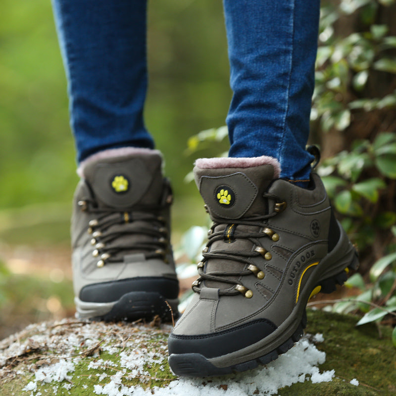 Women Snow Waterproof  Warm Plush High Quality Outdoor Hiking Boots Camping  Big Size  thermal  outdoor hiking high top sneakers K711